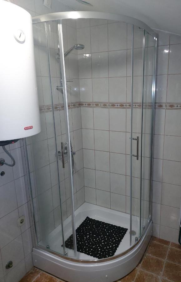 Apartmani Admiral Viskovo Dış mekan fotoğraf
