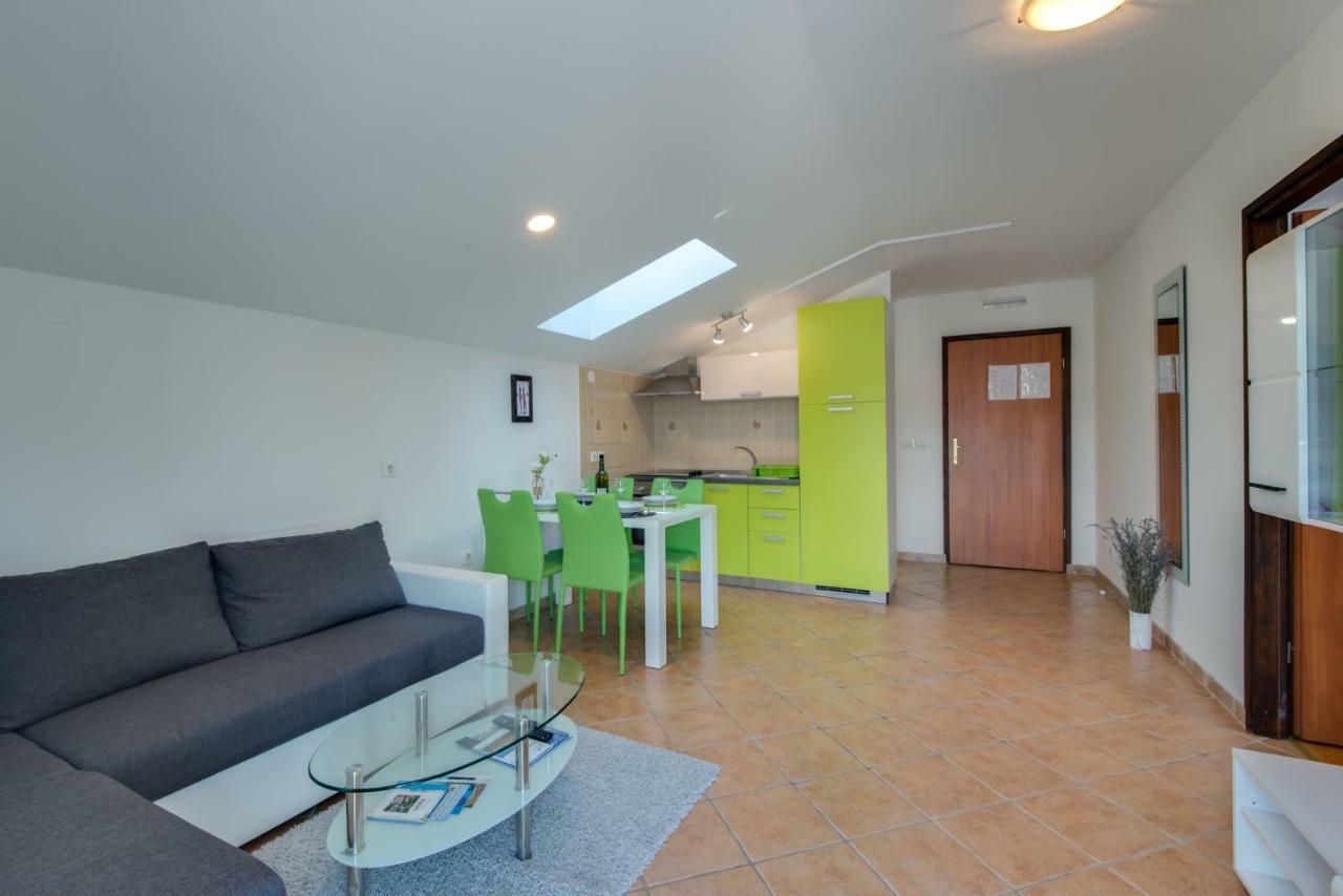Apartmani Admiral Viskovo Dış mekan fotoğraf